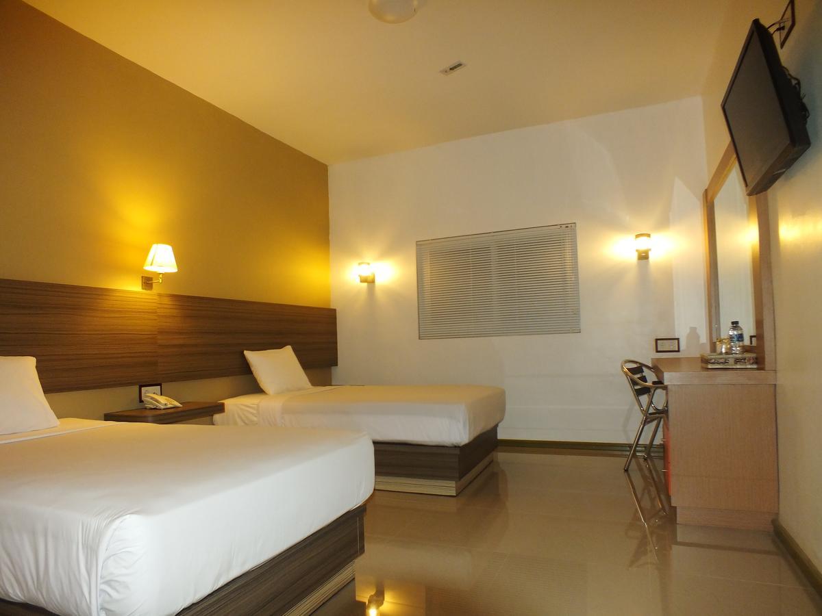 Zamrud Malioboro Hotel Yogyakarta Luaran gambar