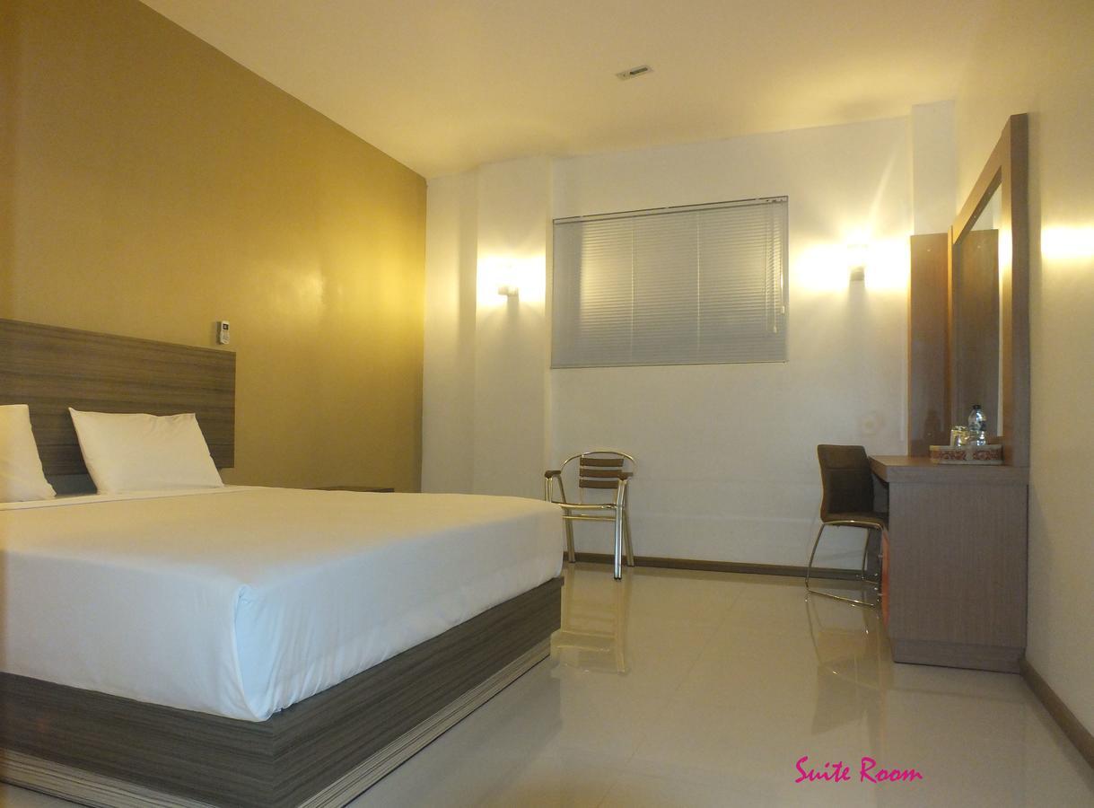 Zamrud Malioboro Hotel Yogyakarta Luaran gambar